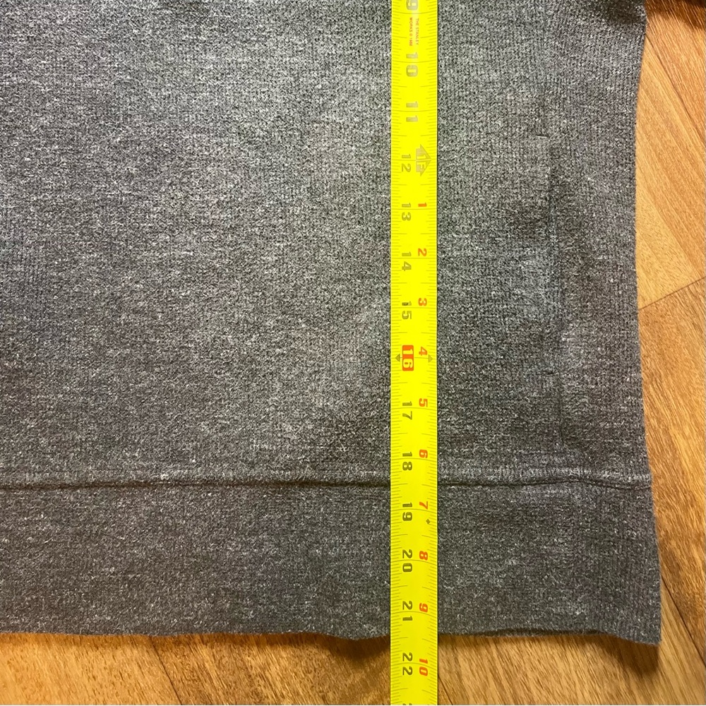 Nike Pullover - Picture 8 of 13